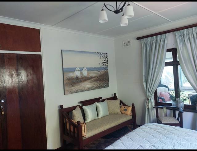 2 BEDROOM APARTMENT FOR SALE IN UVONGO